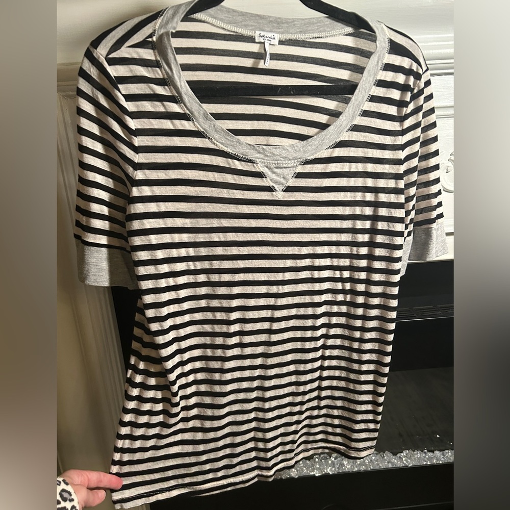 SPLENDID XL Super soft lightweight sheer striped tee